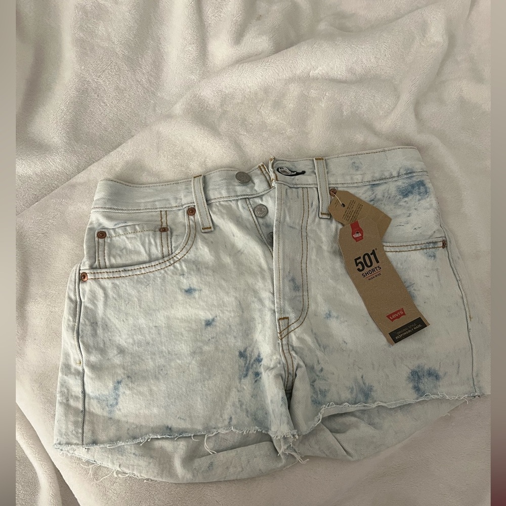 Levi's Blue Jean Shorts 501 high rise Distressed acid wash